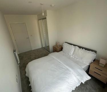 West Hendon Apartment | London Bliss Apartment Retreat