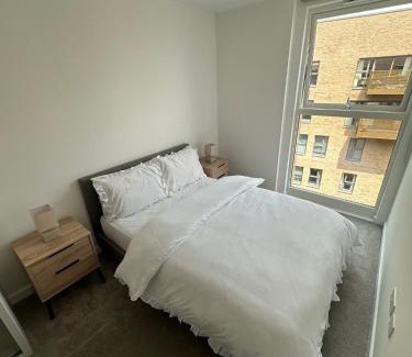 West Hendon Apartment | London Bliss Apartment Retreat