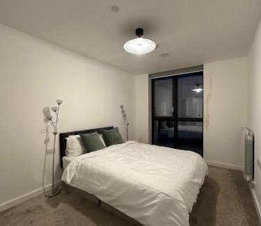 Barking Apartment | London central Artistic flat