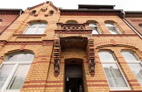 Siegburg Apartment | LONDON . CHILLINGHOUSE # 9, 3 Min. vom ICE, NETFLIX, Garten
