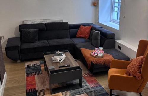 Woolwich Riverside Apartment | London City Apartment Retreat
