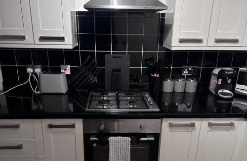 Woolwich Riverside Apartment | London City Apartment Retreat