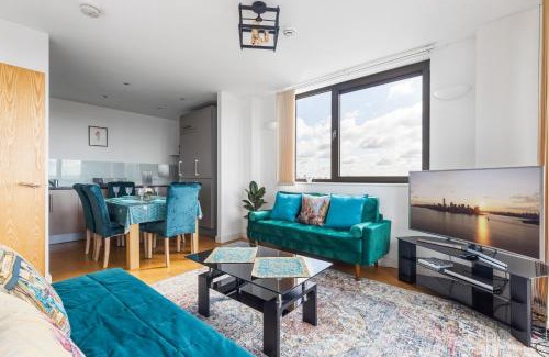 Shadwell Apartment | London City View Apartment, short walk to Tower Bridge, Free Parking