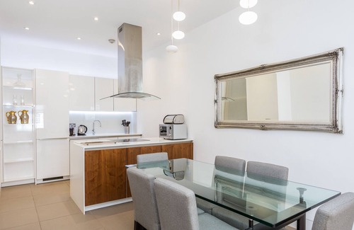 Royal Borough of Kensington and Chelsea Apartment | London Kensington Apartment