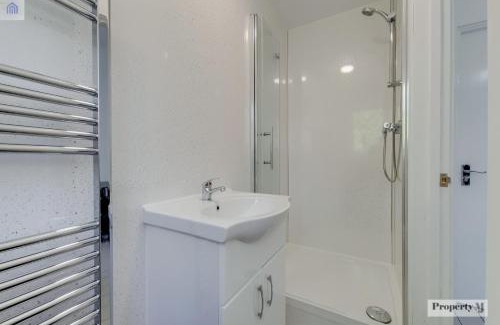 St. Johns Wood House | London Marylebone Grendon rooms