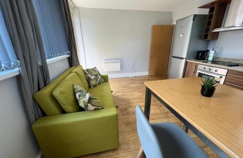 Brockley Apartment | London Modern Flat near transports