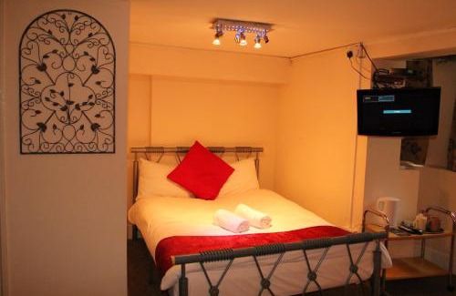 Stratford and New Town Hotel | London Olympus Hotel Nirvana