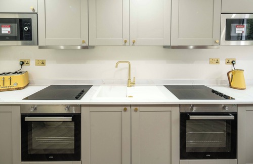 West Putney Apartment | London Stuido 2n