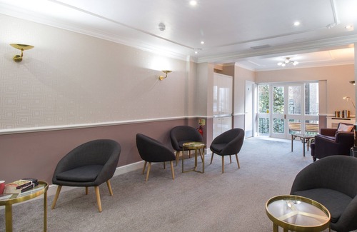 Earl's Court Hotel | London Town Hotel