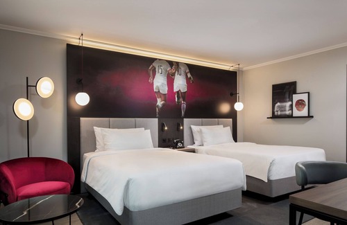 St. Margarets and North Twickenham Hotel | London Twickenham Stadium Hotel, a member of Radisson Individuals