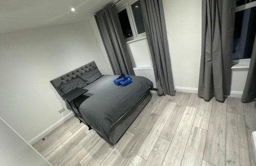 Clapham House | London Waterloo 10mins away