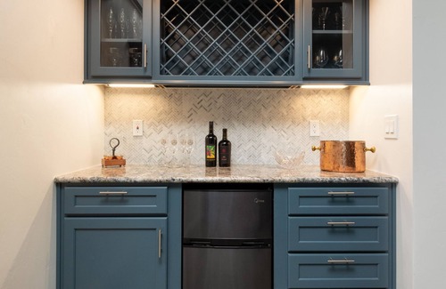 Templeton House | Lone Madrone Winery Guest House