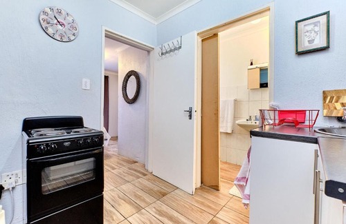 Lone Hill Apartment | Lonehill Arnheim- Cottage 1