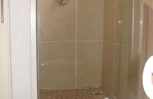 Lone Hill Apartment | Lonehill - Suite 2A