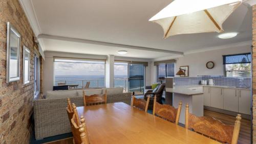 Yamba House | Lonerock Unit 2
