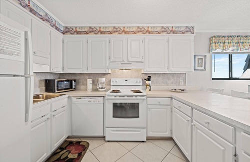 Myrtle Beach Condo | Long Bay Dunes by Elliott Beach Rentals