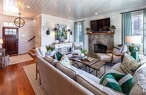 Lake Oconee Cottage | Long Leaf 4 bedroom 3.5 bath Lake Oconee Cottage with Lake access