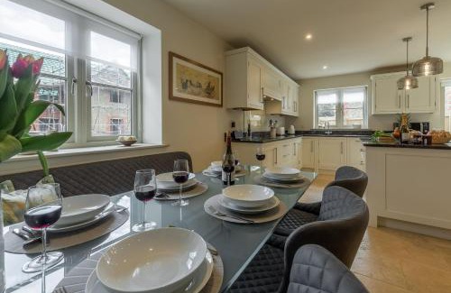 Great Bircham House | Long Meadow 2