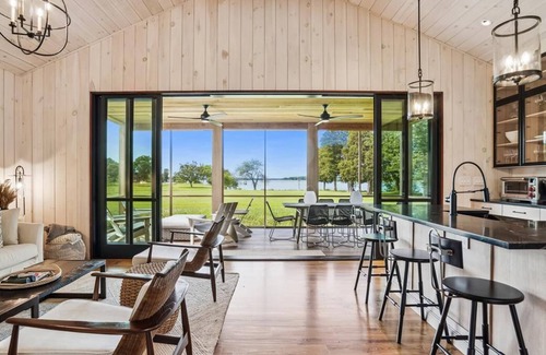 Oxford House | Long Point Farm | an ESVR property