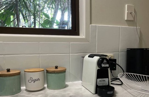 Mount Coolum House | Long stays welcome. Pet friendly. Boat parking