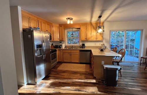 Spottswood House | Long-term rental: Beautiful Mountain View Amherst VA, off Blue Ridge Parkway!