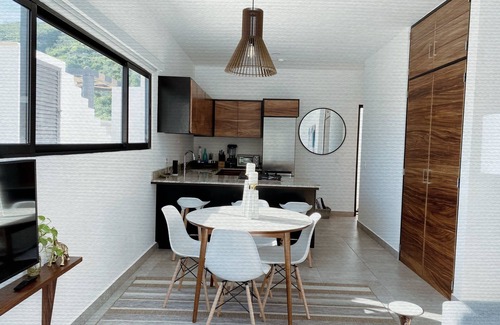 Libertad Condo | Long Term Rental, Amazing Penthouse Great Location