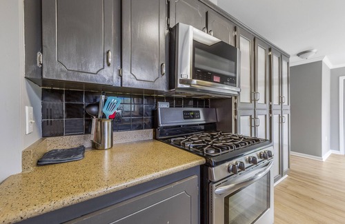 Breaux Bridge House | LONG TERM STAYS, WIFI, 3 BR, 3 ENSUITE BATHROOMS