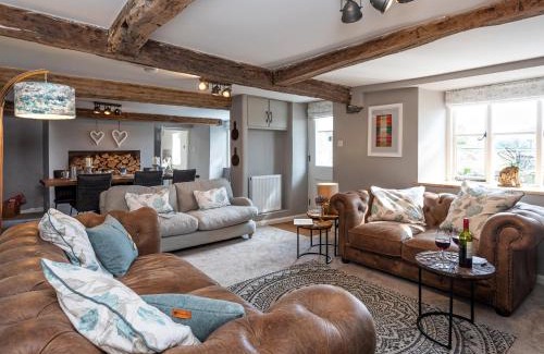 Grange-over-Sands House | Longlands Farm Cottage