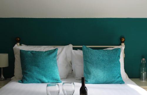 Lynton House | Longmead House
