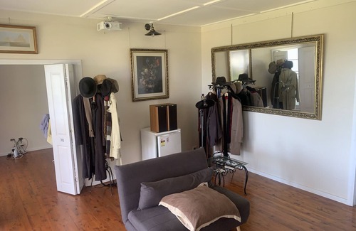 Stanwell Tops Cabin | Longview Lodge @ Stanwell Tops!