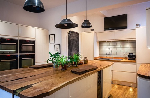 Penrith Cottage | Lonsdale Villa Retreat