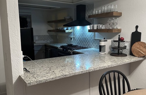 Atascadero Condo | Looking for mid-term housing? Consider our fully furnished & cozy condo!