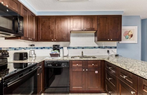 Harbor Village Resort | Looking for the perfect family-friendly escape with sun, sand-2 Bedroom Deluxe