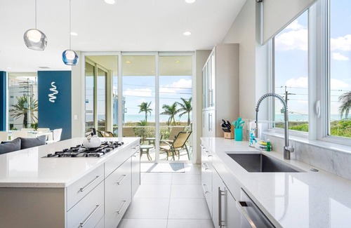 Siesta Key House | Lookout by Beachside Management