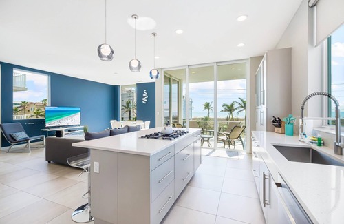 Siesta Key House | Lookout by Beachside Management