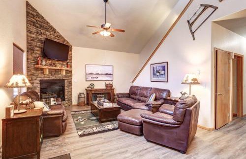 Lead House | Lookout View Retreat