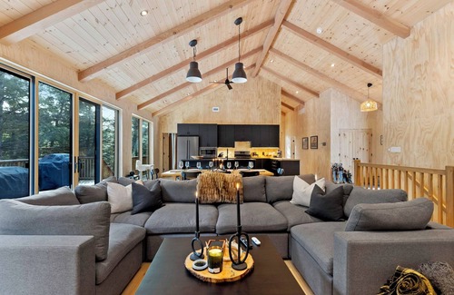 Seguin Cottage | Loon Lookout: Modern Lakefront Cottage on 22 Acres – Seguin Summer Escape