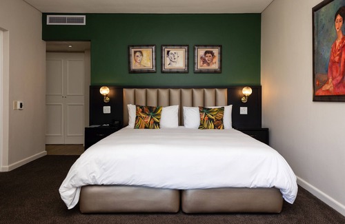 Heldervue Hotel | Lord Charles Hotel, Somerset West, a Tribute Portfolio Hotel