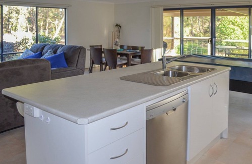 Lake Wangary House | Lord's Retreat is a modern holiday home surrounded by peaceful bushlands