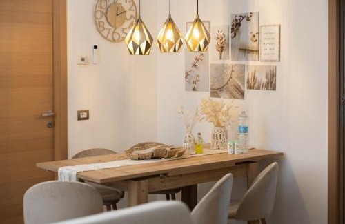 Cavalcaselle Apartment | Lorry Living Luxury Apartment - Peschiera