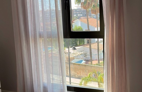 Torremolinos Apartment | Los Alamos Breeze
