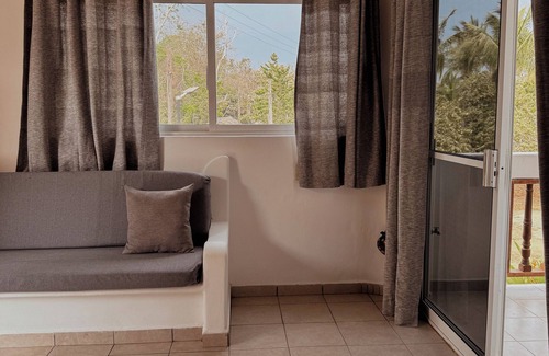 San Pedro Pochutla Hotel | Los Angeles