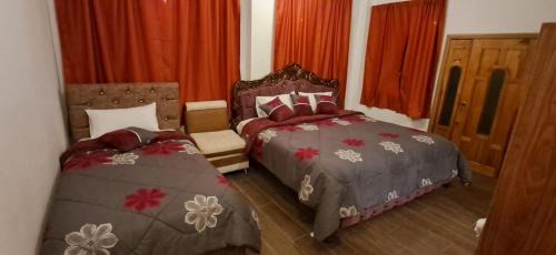 Banos de Agua Santa Hotel | Los Arupos