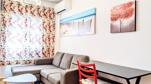 Jaen Apartment | Los Caňos II - Calm home with parking