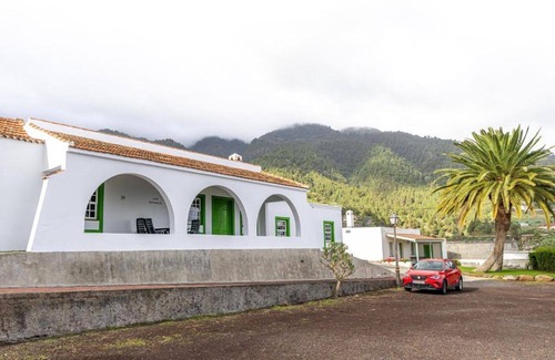 Santa Cruz de la Palma House | Los Establos House - Camacho Farm
