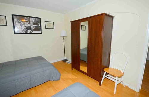 Los Feliz Apartment | Los Feliz - Hollywood Glam
