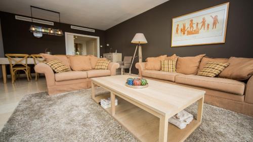 Castillo de la Duquesa Apartment | Los Granados 421
