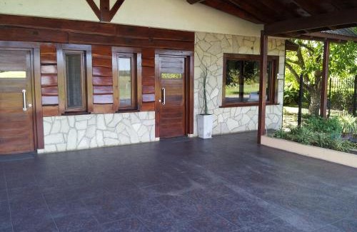 Sierra de los Padres Cabin | Los Lirios