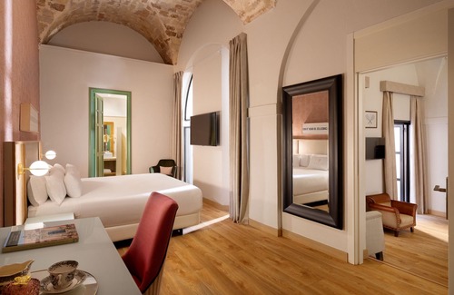 Santa Cruz Hotel | Los Seises Sevilla, a Tribute Portfolio Hotel
