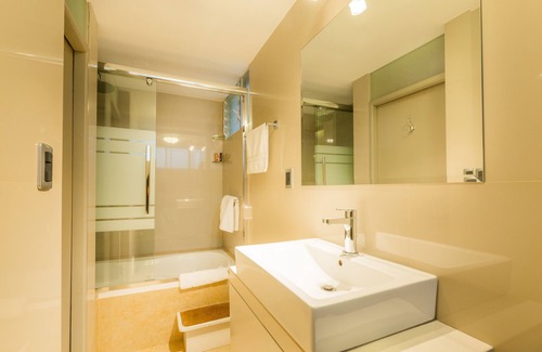 Historical Center Hotel | Los Tambos - Colonial